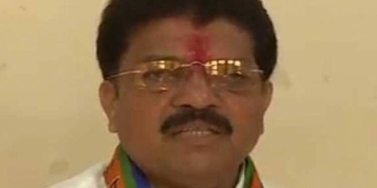 सत्ताधारी राज्याला अस्थिरतेकडे नेत आहेत – आमदार राजूमामा भोळे