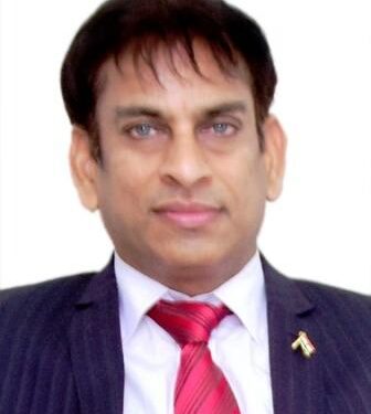 विजय सिंघल : कसोटी काळातले सचोटीचे एक वर्ष