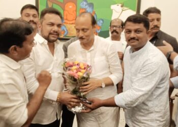 अभिषेक पाटील, अँड. कुणाल पवार अजित पवारांच्या गटात