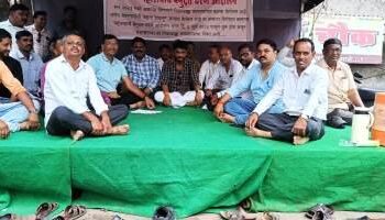 महावितरण प्रशासनाने आंदोलकांकडे फिरविली पाठ