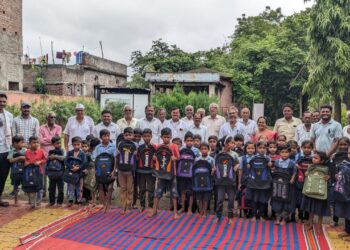 विद्यार्थी देशाचे भवितव्य घडविणाऱ्या जि.प.च्या शाळा टिकाव्यात – डॉ.योगेश पाटील