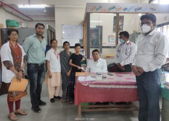 अत्यवस्थ बालिकेस मृत्यूच्या दाढेतून काढले बाहेर