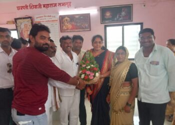 मातीच्या ढिगाऱ्याखाली दबून तरुणाचा मृत्यू ? प्रकरण दाबल्याची ग्रामस्थांत चर्चा !