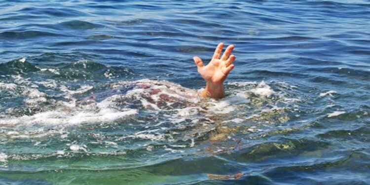 गणेश विसर्जना दरम्यान हलखेडा येथे 30 वर्षीय तरुण बुडाला, शोध कार्य सुरू