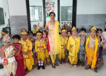 डॉ.उल्हास पाटील इंग्लिश मिडीयम स्कूल, भुसावळ येथे दहीहंडी उत्साहात