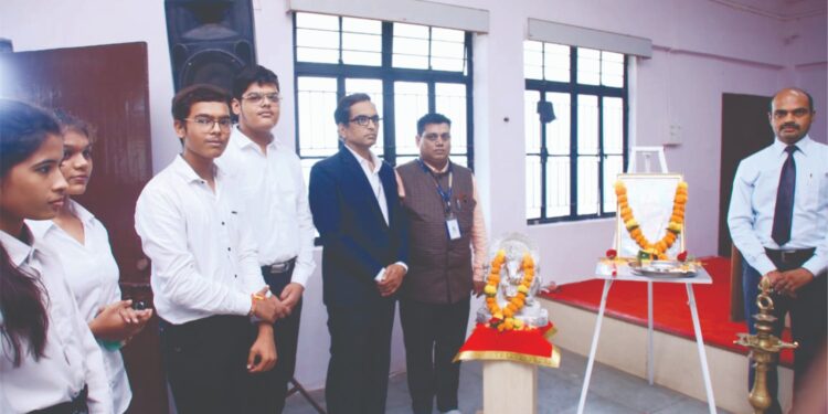 गोदावरी तंत्रनिकेतन महाविद्यालयात  इंडक्शन प्रोग्राम उत्साहात