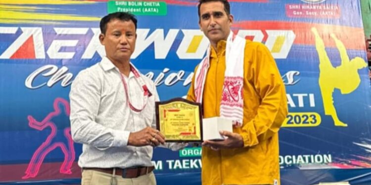 राष्ट्रीय वरिष्ठ तायक्वांदो स्पर्धेत महाराष्ट्र संघाला विजेतेपद प्रवीण सोनकुल यांना सर्वोत्कृष्ट प्रशिक्षकाचा बहुमान !!!