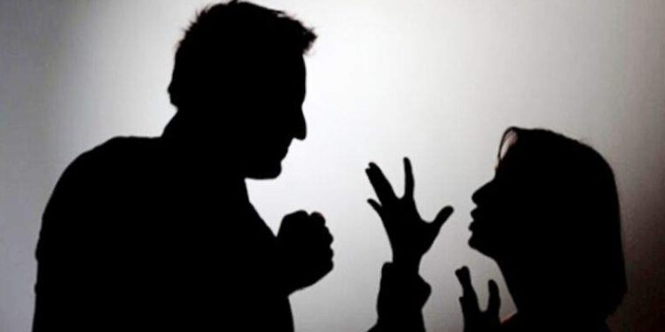 कोर्टात साक्ष देवू नये म्हणून महिला डॉक्टरांना जीवे ठार मारण्याची धमकी