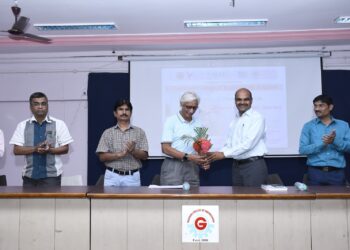 गोदावरी अभियांत्रिकी व तंत्रनिकेतनमध्ये कॅम्पस टू कॉर्पोरेट जर्नीवर मार्गदर्शन