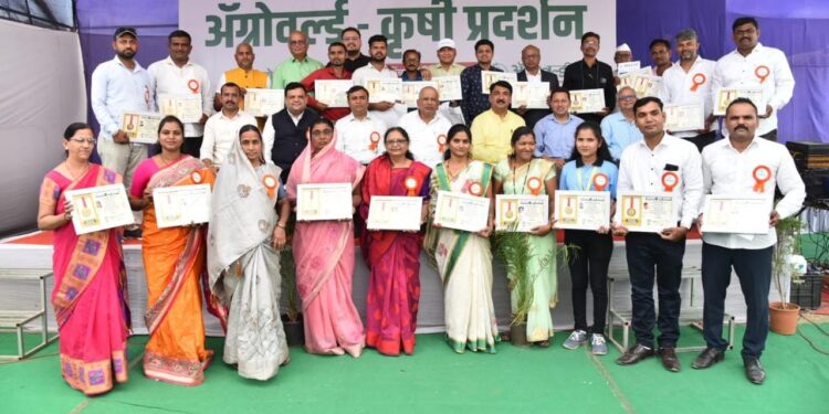 शेती टिकविण्यासाठी अॅग्रोवर्ल्डच्या चळवळीत सहभागी झाले पाहिजे : खा. उन्मेष पाटील