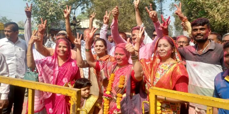 ग्रामपंचायत निवडणुकीत अपेक्षितांना धक्का तर नवख्यांची राजकारणात एंट्री