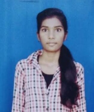 विद्यार्थिनीला ३२ लाख ६१ हजार रुपये नुकसान भरपाई देण्याचा आदेश