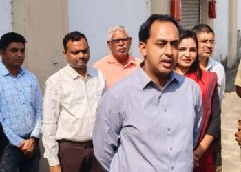 तहसील कार्यालयातील आग आटोक्यात, लाखो रुपयांच्या ईव्हीएम मशीन सुरक्षित