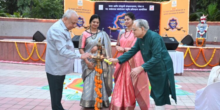 प्रातःकालीन मैफिलीने जळगावकर रसिक मंत्रमुग्ध