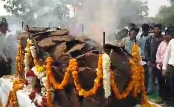 वीर जवान विनोद पाटील यांच्यावर शासकीय इतमामात  अंत्यसंस्कार