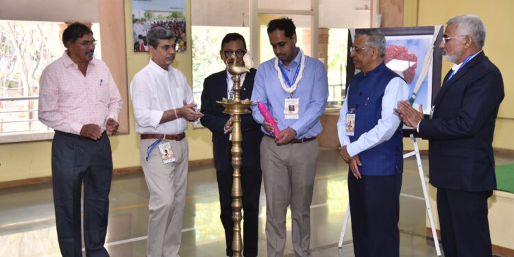 चेस चॅम्पियनशीप स्पर्धेला अनुभूती निवासी स्कुल येथे सुरुवात