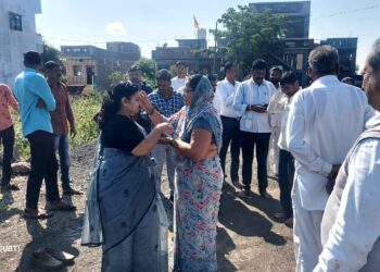 चण्डिकामाता मूर्ती घेण्यासाठी लोहाऱ्याचे शिष्टमंडळ रवाना