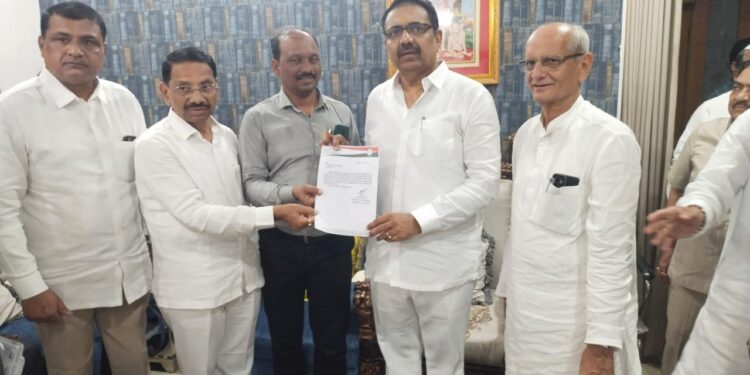 डाॅ. नितीन पाटील यांची राष्ट्रवादी डॉक्टर सेलच्या विभागीय अध्यक्षपदी नियुक्ती