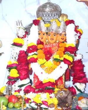 श्री गुरुदत्तांच्या भजनांनी वातावरण झाले भक्तिमय