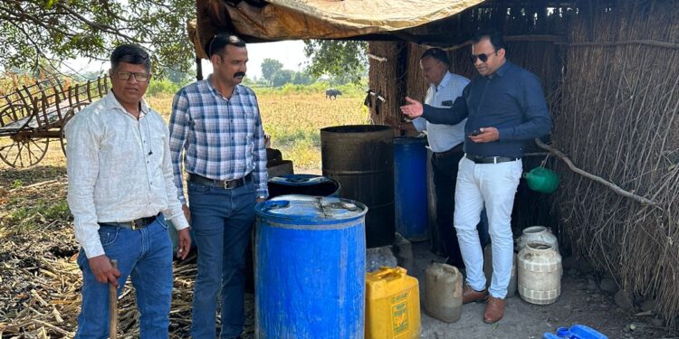 देऊळवाड्यात राज्य उत्पादन शुल्काने ५ लाखांचा मुद्देमाल केला जप्त