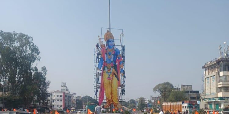 प्रभु श्रीराम प्राणप्रतिष्ठा सोहळ्यानिमित्त जैन इरिगेशनतर्फे चौक, उद्यानांमध्ये सजावट व रोषणाई