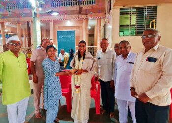 रोझोदा यात्रेत डॉक्टर केतकी पाटील सहभागी