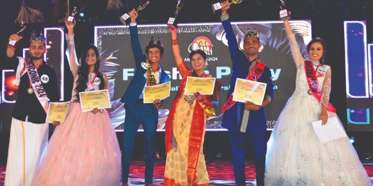 डॉ. उल्हास पाटील फिजिओथेरेपी महाविद्यालयात रंगली मराठी काव्य वचन स्पर्धा