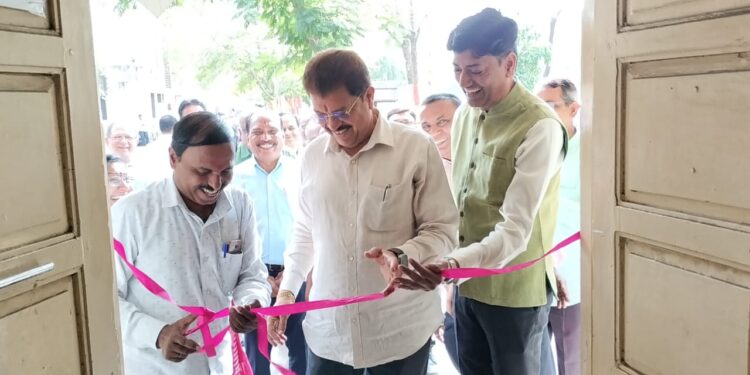 छत्रपती शिवाजी महाराजांच्या साहित्याचा नव्या अंगाने विचार आवश्यक : आ. सुरेश भोळे