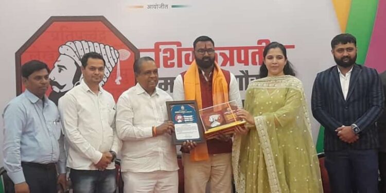 सचिन गुलदगड यांना शिवछत्रपती महाराष्ट्र गौरव पुरस्कार