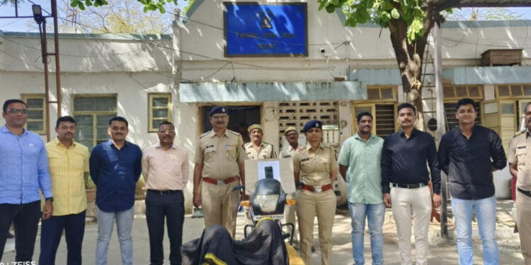 नवीन वीज मीटरसाठी हजाराची लाच, सापळ्याचा संशय येताच व्हॉइस रेकॉर्डरची मोडतोड