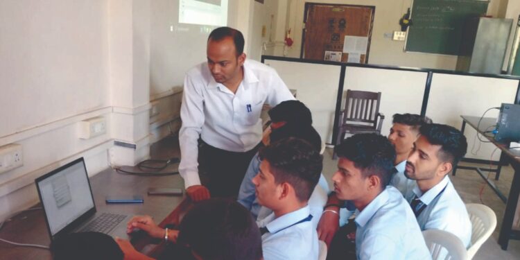 गोदावरी अभियांत्रिकीत मॅटलॅब इलेक्ट्रीकलवर कार्यशाळा उत्साहात