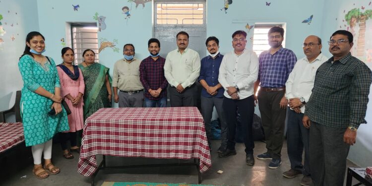 जळगावच्या बालसुधारगृहात शासकीय वैद्यकीय महाविद्यालयातर्फे दंततपासणी