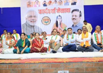 जामनेर येथे भव्य कार्यकर्ता मेळावा उत्साहात