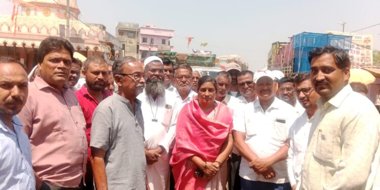 बकऱ्या चोर पती-पत्नीला अटक, रिक्षासह मुद्देमाल जप्त