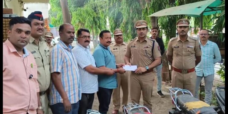 छत्रपती संभाजीनगर जिल्ह्यातून जळगावात आले चोरटे, दोघांकडून १० दुचाकी जप्त