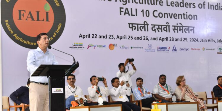 शेतीतूनच समृद्धी आणि प्रतिष्ठा मिळेल – अनिल जैन