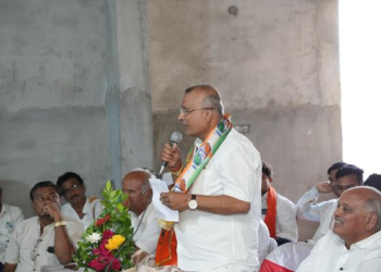 कार्यकर्त्यांच्या भावनांमधून शोधताय विकासाची नवी वाट 