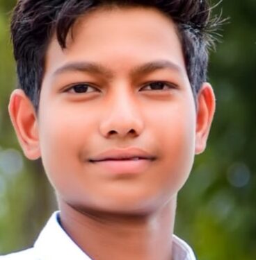 धक्कादायक, दहावीच्या मुलाची गळफास घेऊन आत्महत्या !