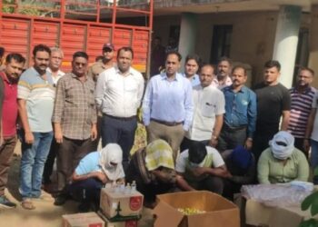 आयुर्वेदिक कंपनीच्या नावाखाली देशी दारूचा कारखाना, उत्पादन शुल्काची धडक कारवाई