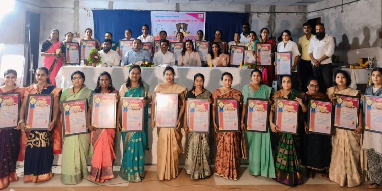 हेल्थ प्लस इन्स्टिट्यूट अँड पॅरामेडिकल व गोदावरी फाउंडेशन तर्फे परिचारिका सन्मान सोहळ्याचे आयोजन