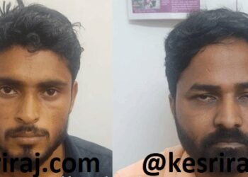 घरावर नाव लावण्यासाठी ६ हजारांची लाच घेताना ग्रामसेवक, शिपाई अटकेत