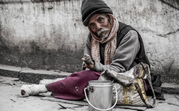 जिल्ह्यात बेसहारा-भिकाऱ्यांचे जीव धोक्यात, उष्णतेच्या लाटेमुळे गंभीर परिस्थिती