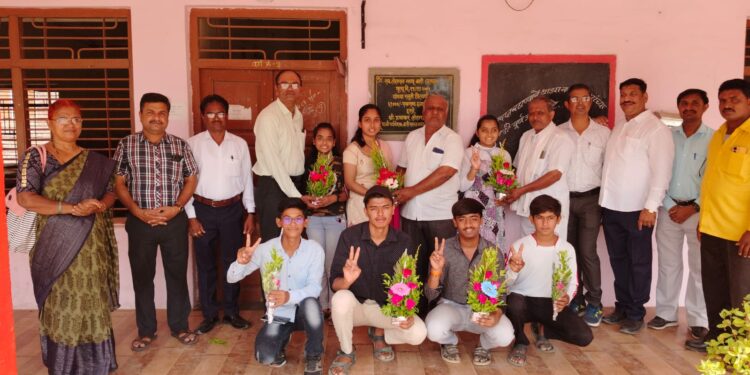 बारी समाज माध्यमिक विद्यालयाचा निकाल ९१. १५ टक्के