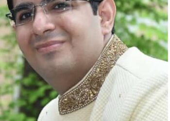 हृदयद्रावक, मुलाच्या वाढदिवशी तरुण पित्याची गळफास घेऊन आत्महत्या !