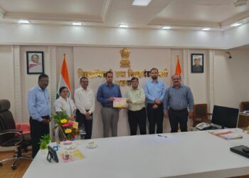 मदन लाठी यांचे जागतिक रक्तदाता दिवशी ८८वे रक्तदान