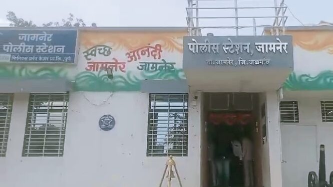 दगडफेकीप्रकरणी ३०० ते ४०० जणांवर गुन्हे दाखल, १४ जणांना अटक