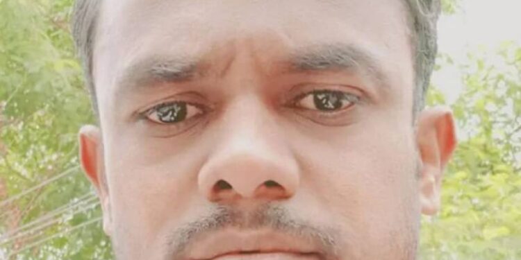 भरधाव अज्ञात वाहनाच्या जबर धडकेत दुचाकीस्वार ठार