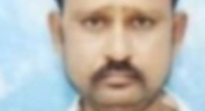 विषारी औषध प्राशन करून कर्जबाजारी शेतकऱ्याची आत्महत्या