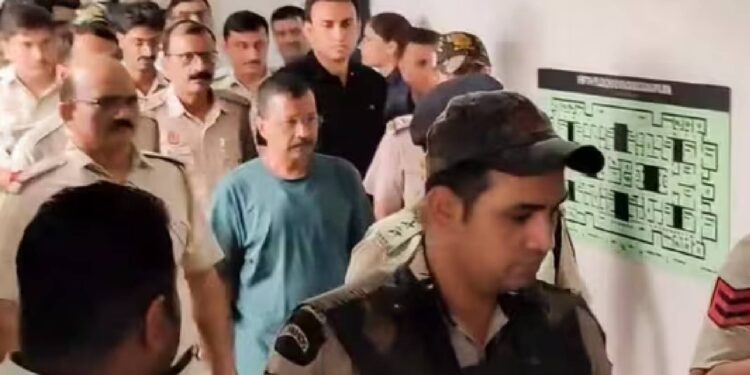 अबकारी धोरण प्रकरणी मुख्यमंत्री अरविंद केजरीवाल यांना सीबीआयने केली अटक