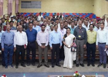 क्षेत्रीय रेल्वे प्रशिक्षण संस्थेत हिंदी स्पर्धा पुरस्कार वितरण समारंभ उत्साहात